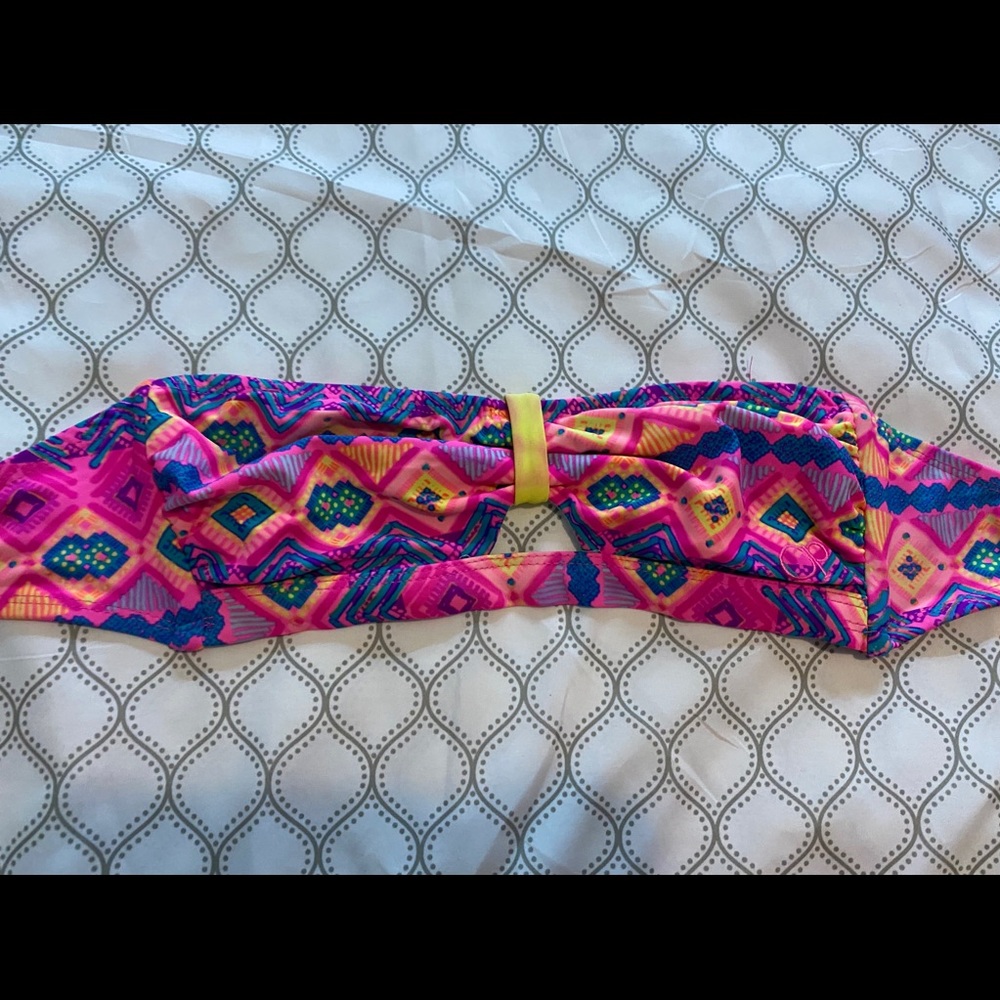 pink and yellow strapless top